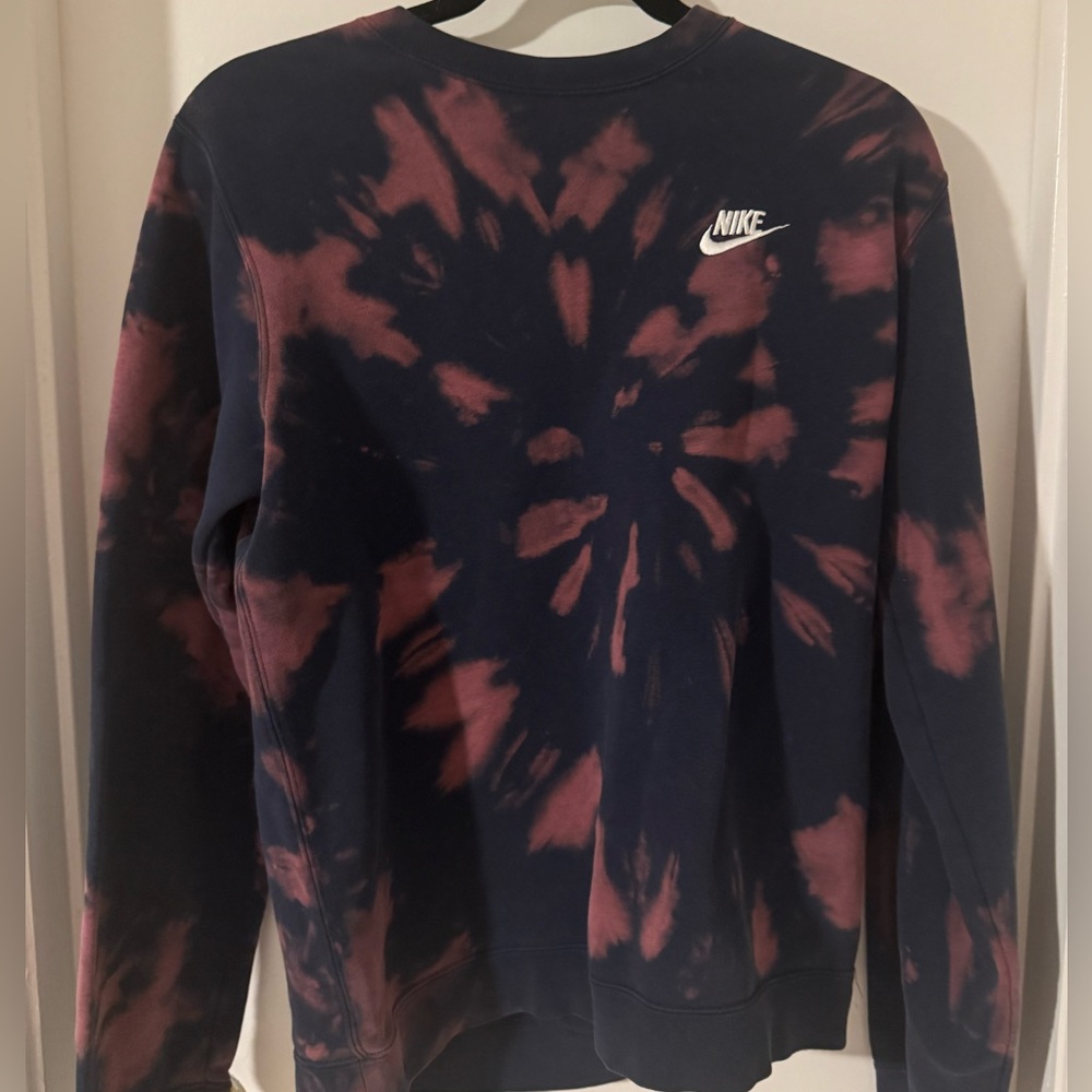 Nike Tie Dye Sweatshirt.